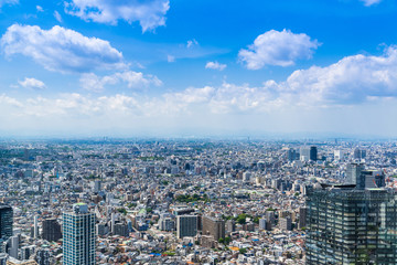 東京　青空と都市風景