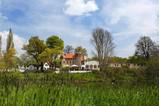 Die Georgsburg bei K&ouml;nnern an der Saale am Saaleradweg