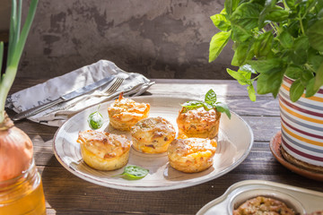 Potato muffins with chicken,cheese and Basil