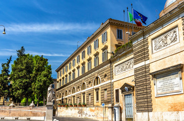 Building on Piazza del Popolo Square in Rome