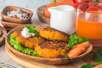 Healthy vegetarian carrots cutlets