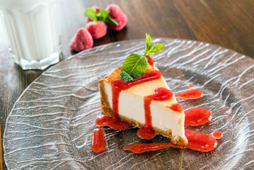 cheesecakes with berries