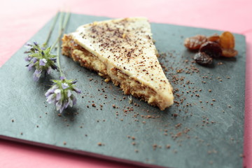 White chocolate cake