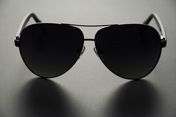 Men's sunglasses with polarized