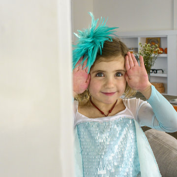 Girl with feather fascinator