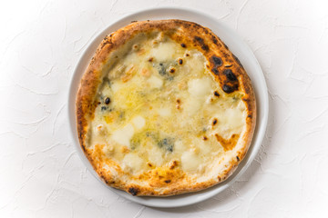 ゴルゴンゾーラ　チーズピザ　 Gorgonzola cheese pizza