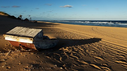 Rowing boat at the beach © stonefy