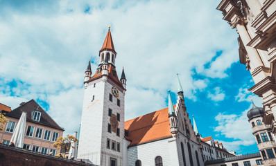 Obraz premium Wide angle view on the old city hall of Munich