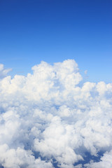 white cumulus clould and cloudscape on blue sky horizon background - 109612245