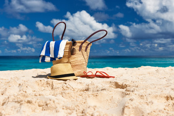 Fototapeta na wymiar Beautiful beach with bag at Seychelles