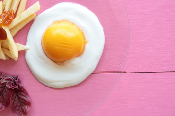 chips with egg