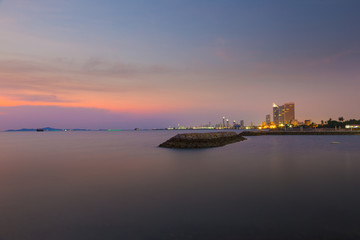 Fototapeta na wymiar Sunset at a beach in Pattaya, Thailand