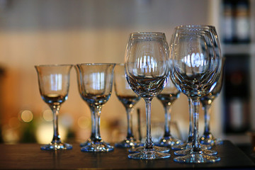 restaurant clean glass