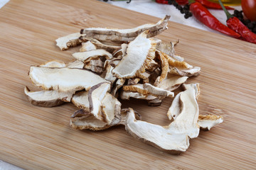 Dried asian mushrooms