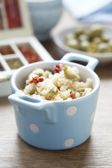 Couscous with sun dried tomatoes, olives and pepper