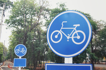 Bicycle lane signage