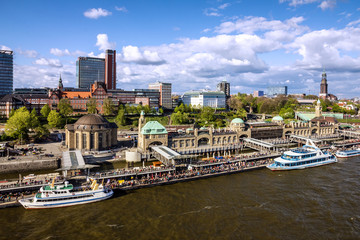 Obraz premium Hamburg embankment panoramic view, Germany