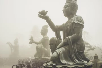 Crédence de cuisine en verre imprimé Bouddha Statue de Bouddha dans un temple en Chine