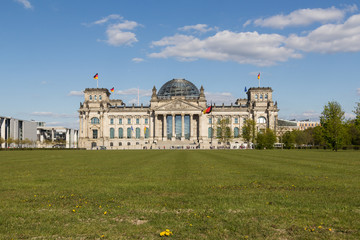 Fototapeta na wymiar the Reichstag building in Berlin, Germany