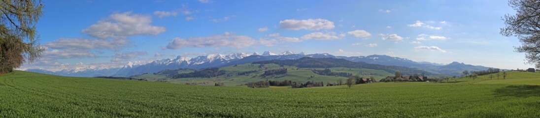 Fototapeta na wymiar panorama alpen, längenberg, bern, schweiz