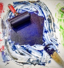 blaue Farbrolle