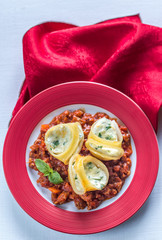 Lumaconi stuffed with ricotta with bolognese sauce
