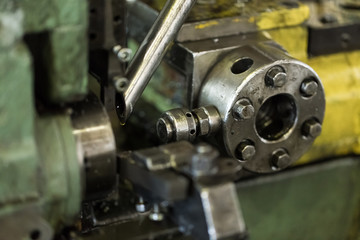 Lathe, part of the cartridge with the tool.