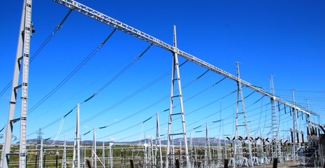 Centrale électrique © vouvraysan