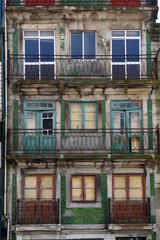 Fototapeta na wymiar Houses in Porto, Portugal