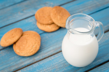 fresh healthy milk and cookies