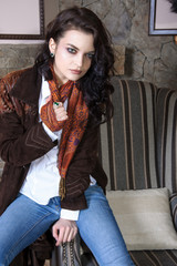 Fototapeta premium Girl came to the country house.