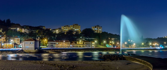 Vista Panorâmica da Vila de Paço de Arcos em Portugal © moedas1