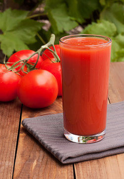 Tomato juice in glass