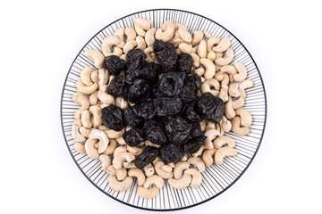 cashew and dried plums
