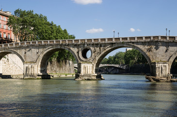 Fototapeta na wymiar Ponte Sisto, Roma