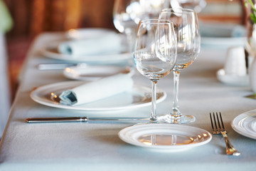 catering table set