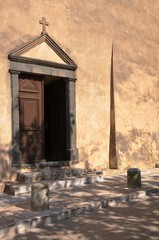 Porte entrée église, Gassin