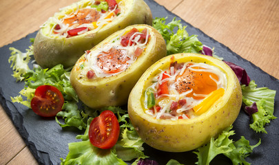 Patatas asadas rellenas