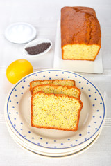 Zitronen- Mohn- Kuchen