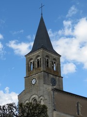 Fototapeta premium Bourgogne - Saône-et-Loire - Clocher de L’Église de Cormatin