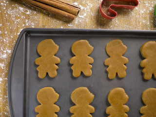 close-up shot of gingerbread cookies in tray.