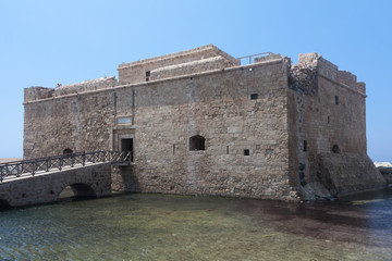 Fototapeta na wymiar Old fort at Paphos