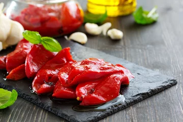 Foto op Plexiglas Red pepper baked on grill. © ld1976