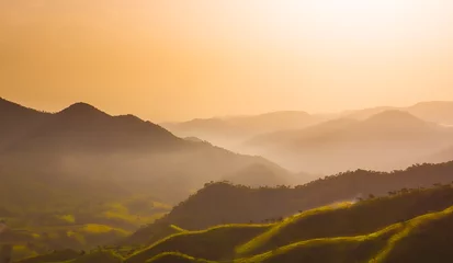 Fototapeten Sunrise on the hill of North Ethiopia © luisapuccini