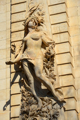 Skulptur einer Muse 