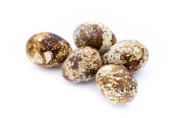 Obraz premium Quail eggs the isolated on a white background.