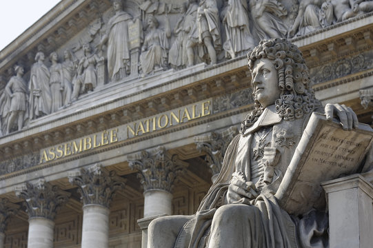 Assemblée nationale française Statue de Henri François d'Aguessau