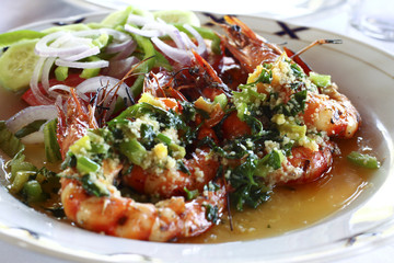 Grilled Greek prawns