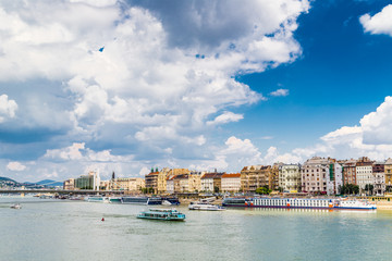 Obraz premium the sky over Budapest