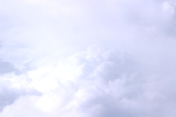 上空から見た一面の雲（横）